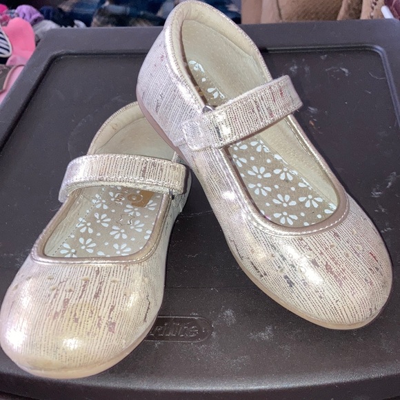 See Kai Run Other - See Kai Run gold Mary Janes size 10.5